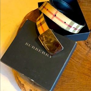 Burberry belt